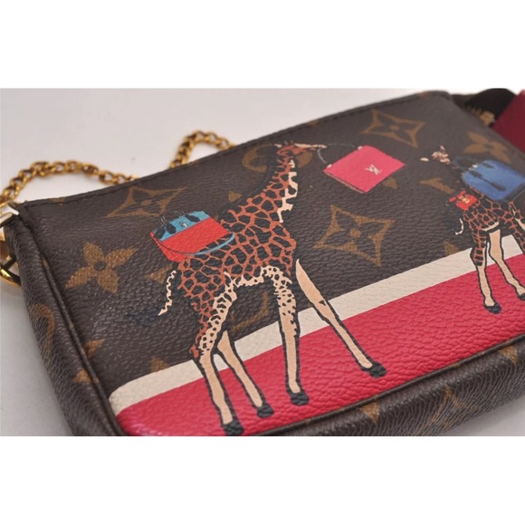 Rare Louis Vuitton Limited Edition 2017 Mini Pochette Accessories - Picture 8 of 13